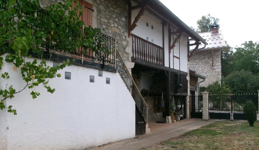House in Haut Valromey, Auvergne-Rhône-Alpes, France 3 - 18661084