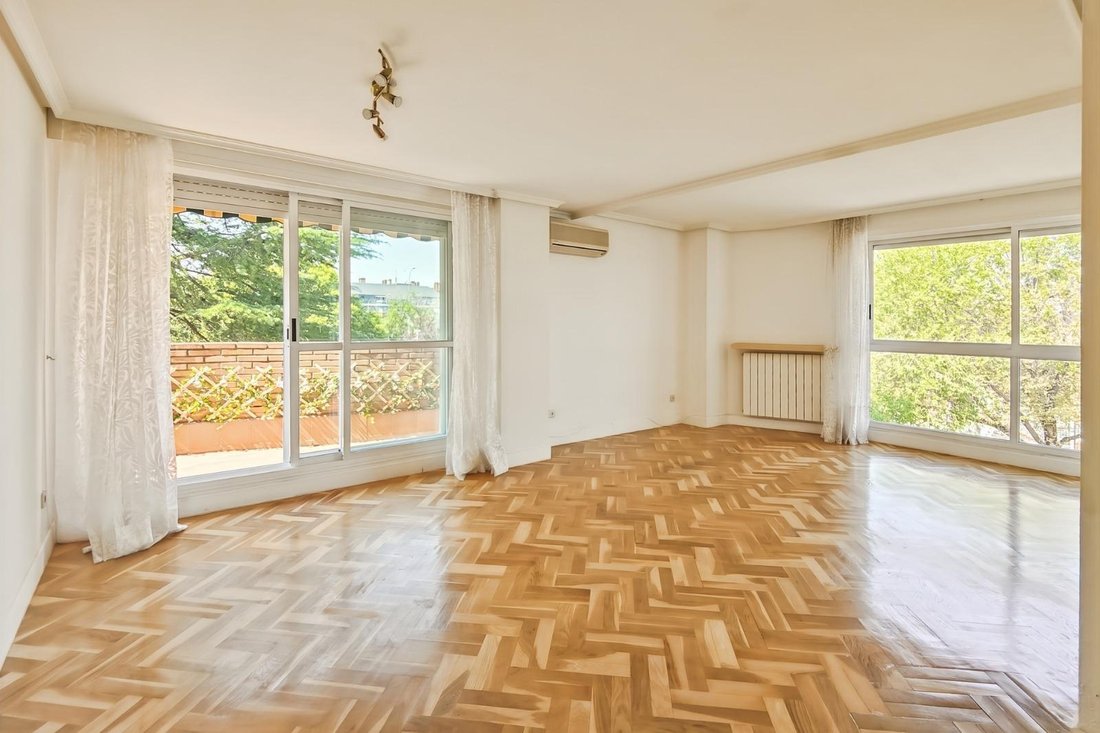Apartment in Las Rozas de Madrid, Comunidad de Madrid, Spain 2 - 18666158