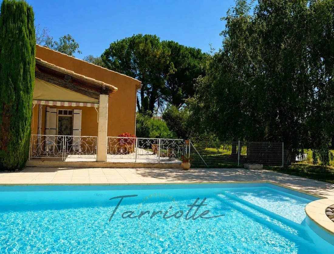 Villa in Pierrelatte, Auvergne-Rhone-Alpen, Frankreich 2 - 18660645