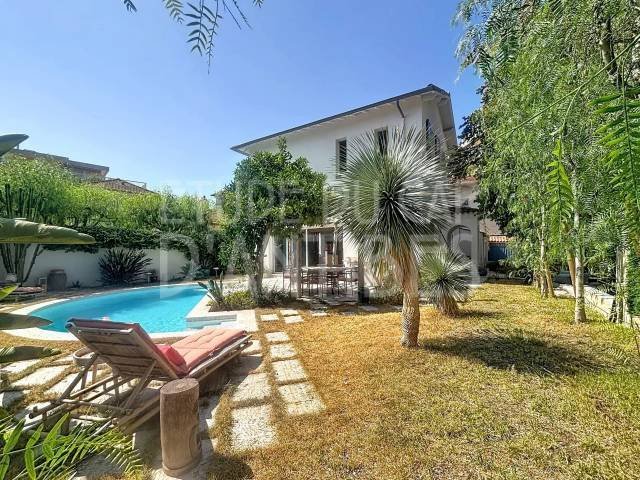 Villa in Fontmerle, Antibes, France 1 - 18534891