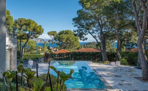 Villa à Saint-Jean-Cap-Ferrat, Provence-Alpes-Côte d'Azur, France 1