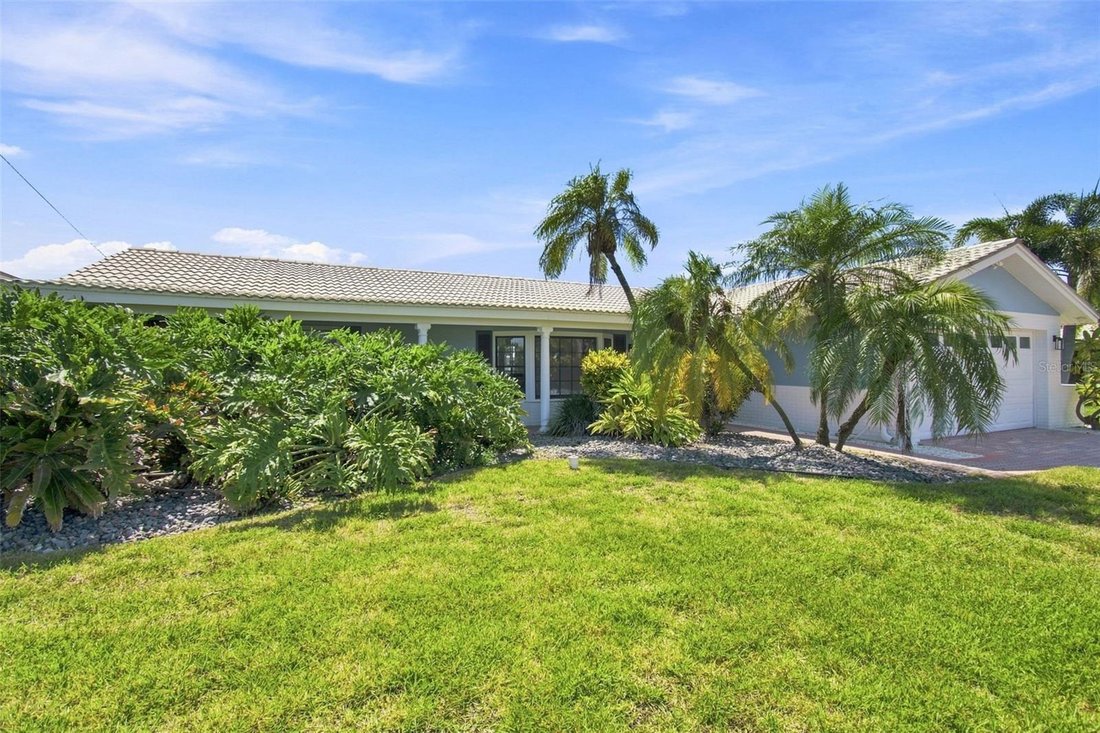 House in St. Pete Beach, Florida, United States 3 - 18662992