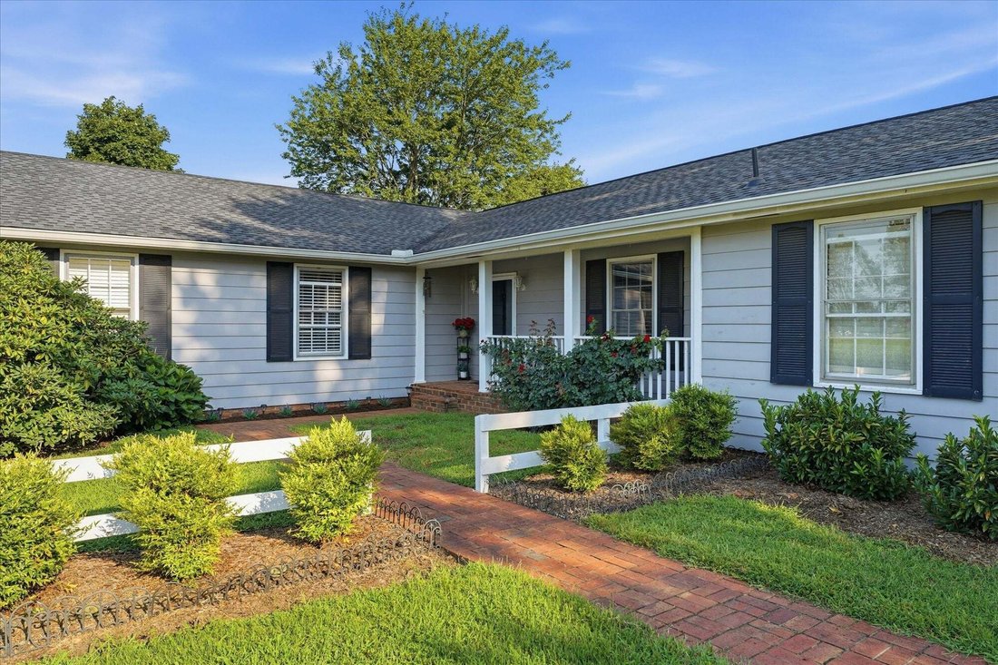 House in La Vergne, Tennessee, United States 3 - 18659527