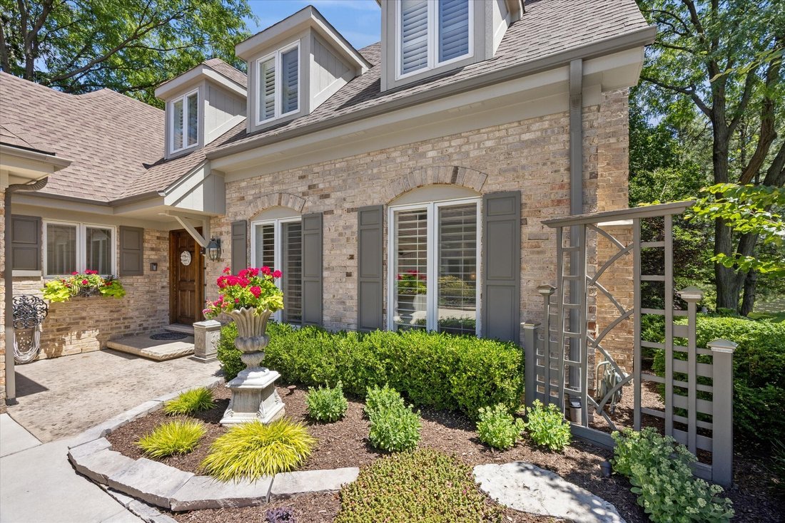 Villa in Burr Ridge, Illinois, United States 2 - 18666884