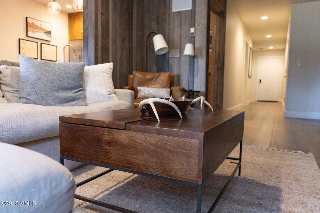 Condo in Avon, Colorado, United States 2 - 18659016