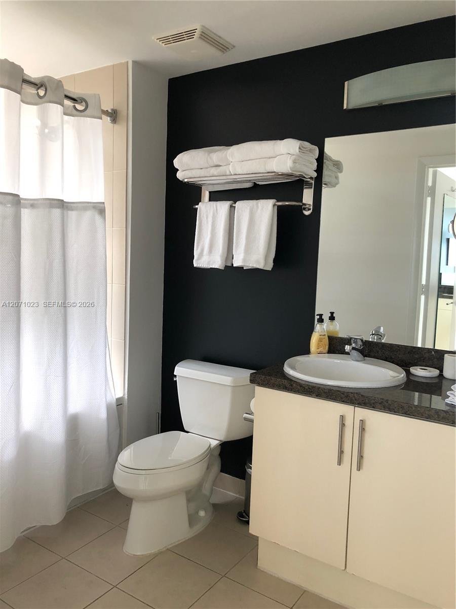 Apartment in Miami, Florida, United States 5 - 18666833