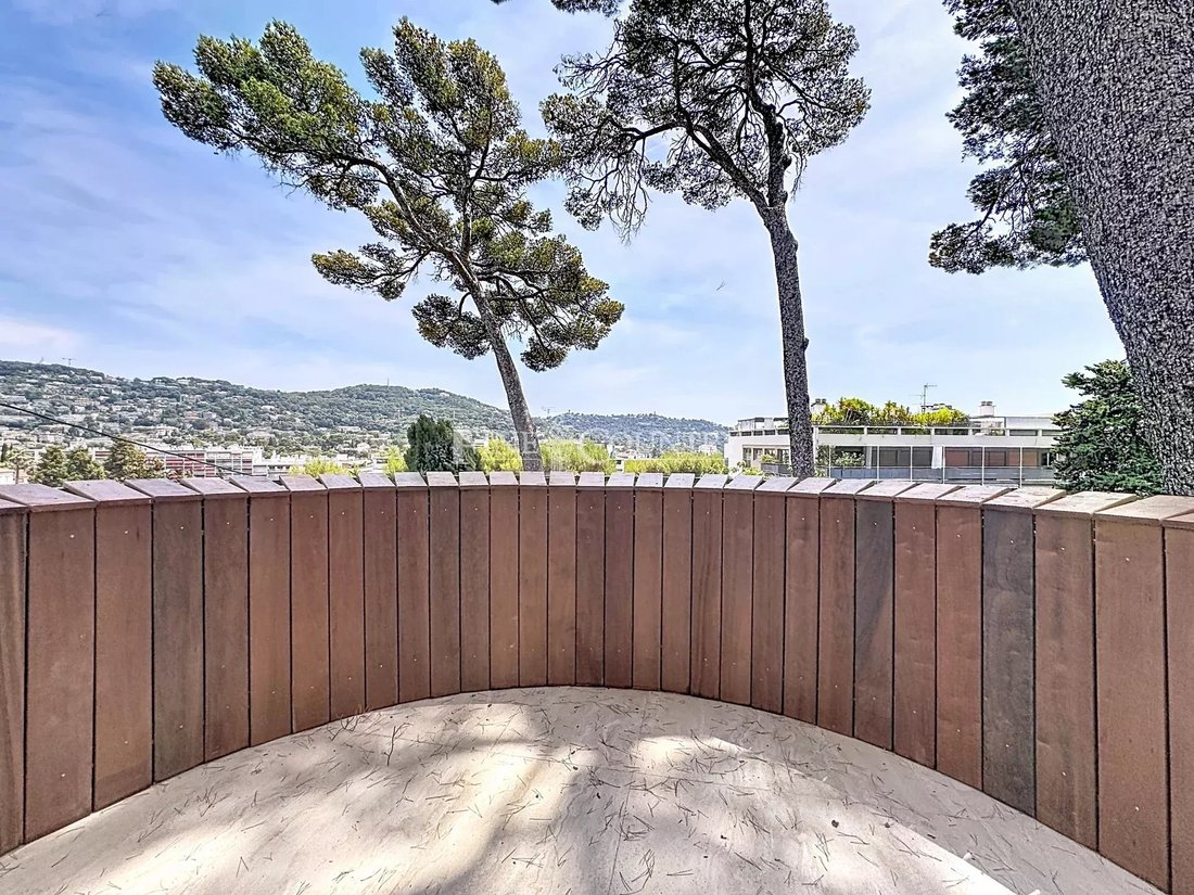 Apartment in Colombier, Le Cannet, France 3 - 18661033