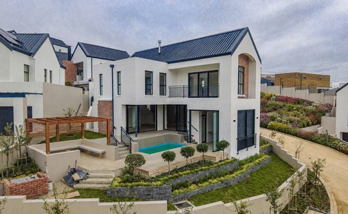 House in Arbeidslus, Western Cape, South Africa 1