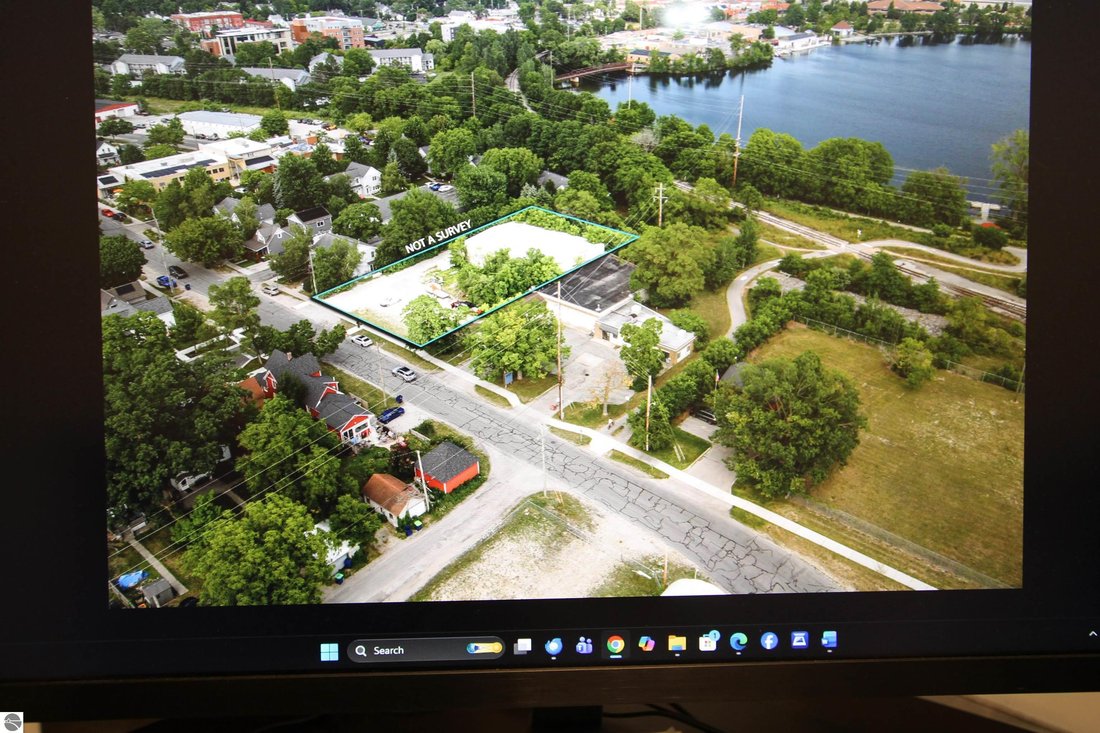 Garfield Township, Michigan, United States 1 - 18667642