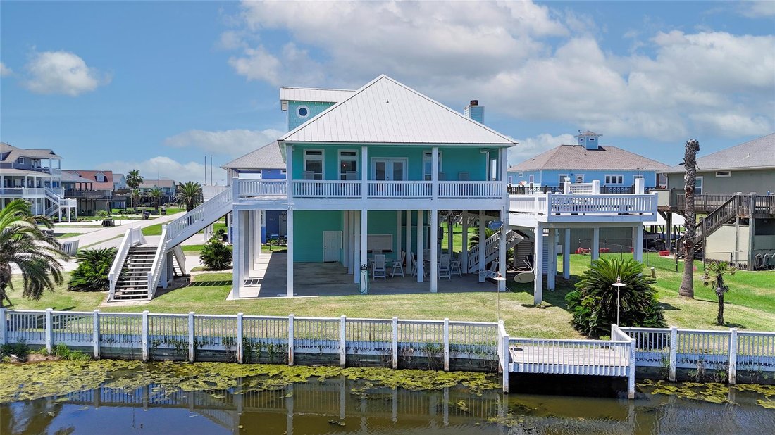 House in Bolivar Peninsula, Texas, United States 2 - 18669432