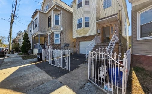 Apartment in Newark, New Jersey, United States 1