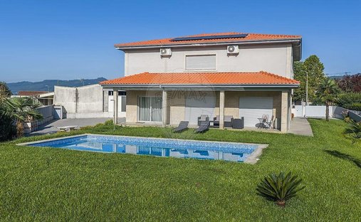 Villa in Briteiros Santo Estevao e Donim, Braga, Portugal 1