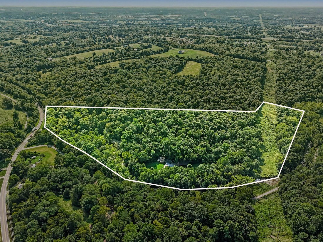 House in Walton, Kentucky, United States 5 - 18663204