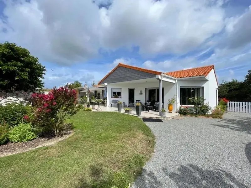 House in La Plaine-sur-Mer, Pays de la Loire, France 2 - 18670853