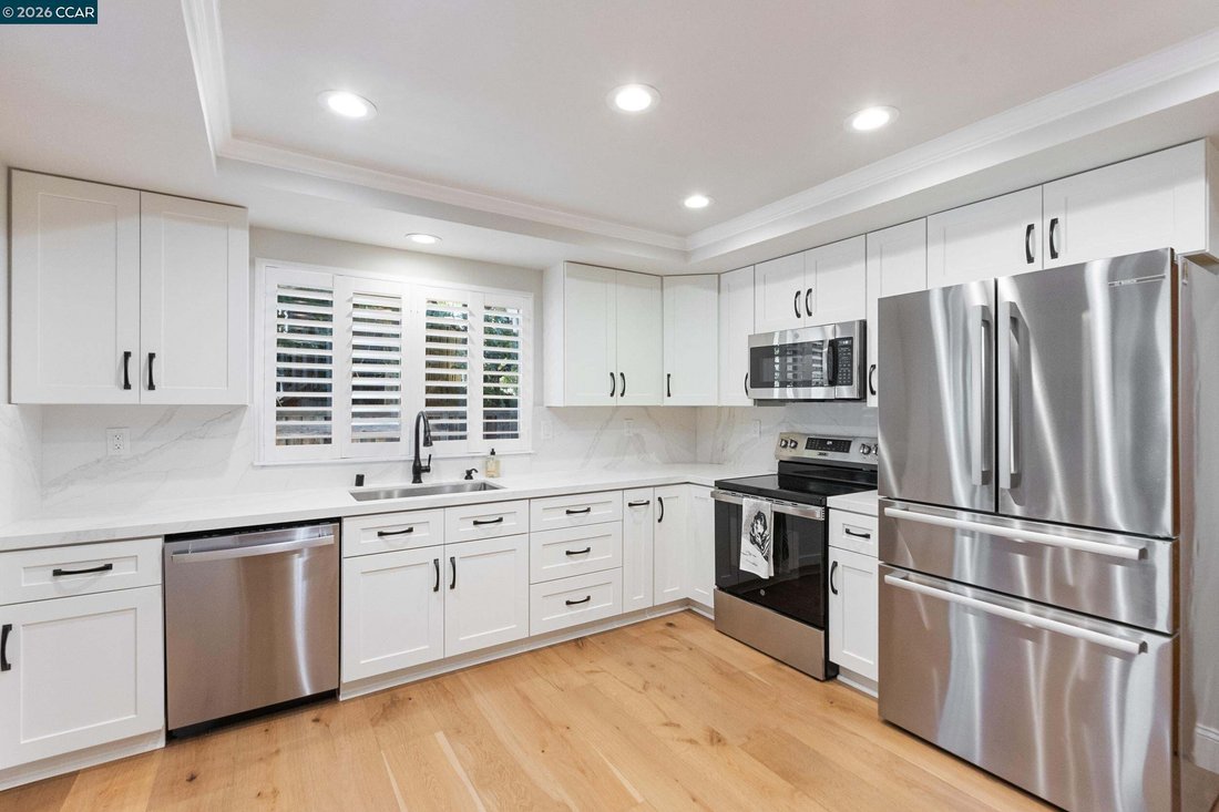Townhouse in Walnut Creek, California, United States 4 - 18662272