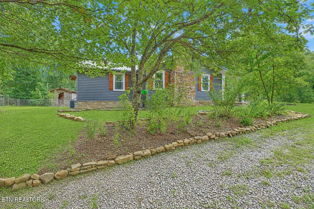 House in Crossville, Tennessee, United States 3 - 18660861