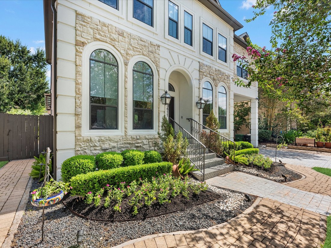 House in Houston, Texas, United States 5 - 18663259