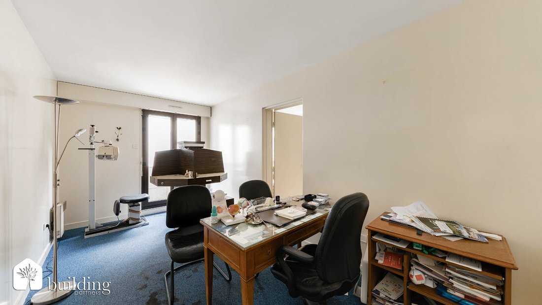 Apartment in Hôtel de Ville-Planchette, Levallois-Perret, France 5 - 18662489