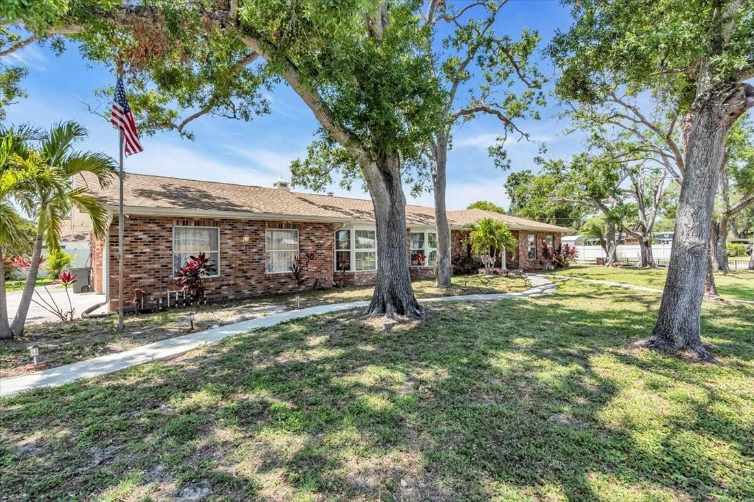 House in Pinellas Park, Florida, United States 5 - 18670700