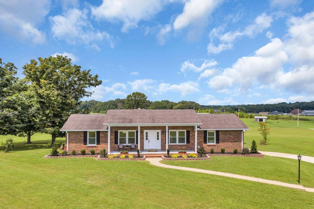 House in Burns, Tennessee, United States 1 - 18665928
