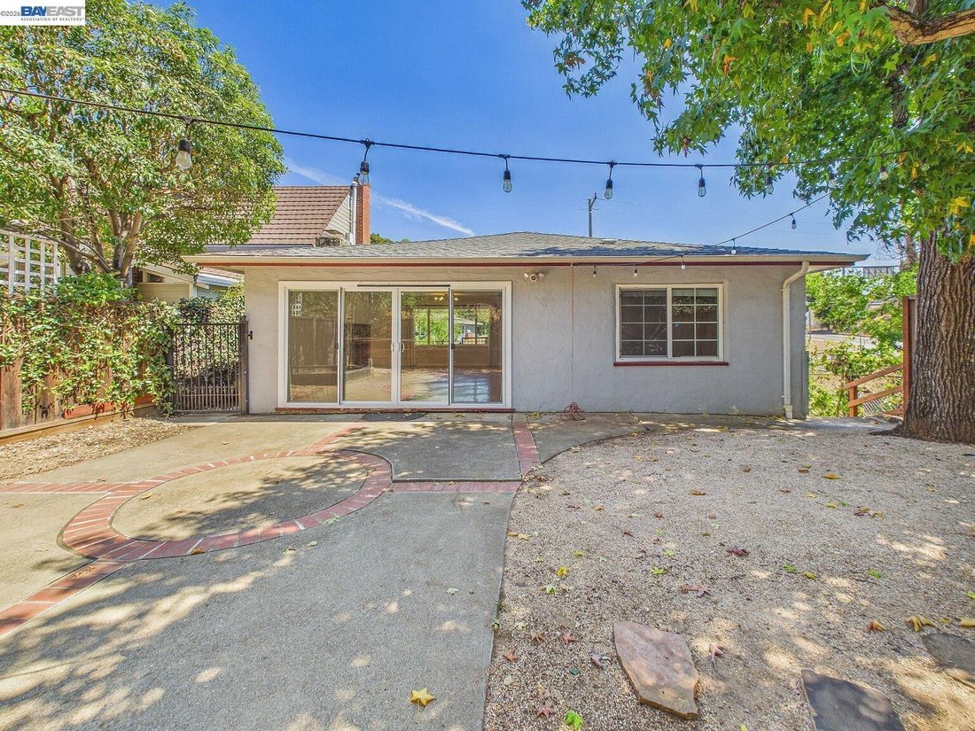 House in Oakland, California, United States 4 - 18661360