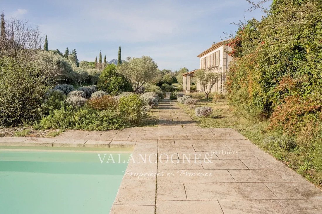 House in Eygalières, Provence-Alpes-Côte d'Azur, France 3 - 16656022