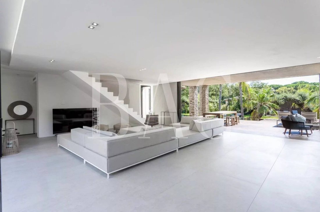 Villa in Zone Est Diffuse, Saint-Tropez, France 3 - 15622468