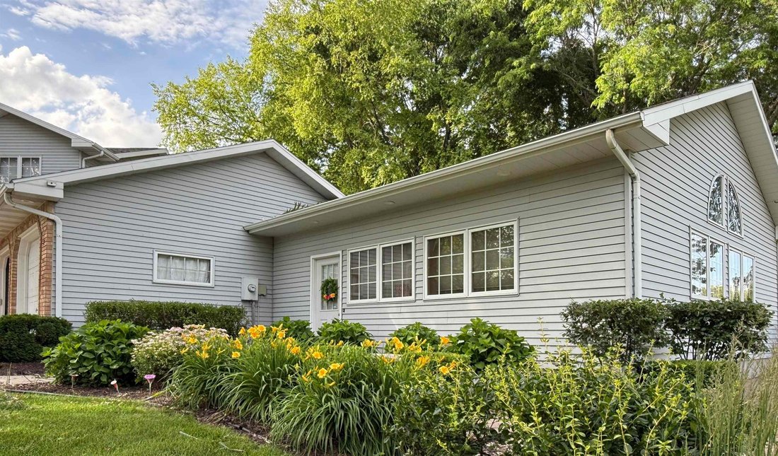 House in Waunakee, Wisconsin, United States 3 - 18662915