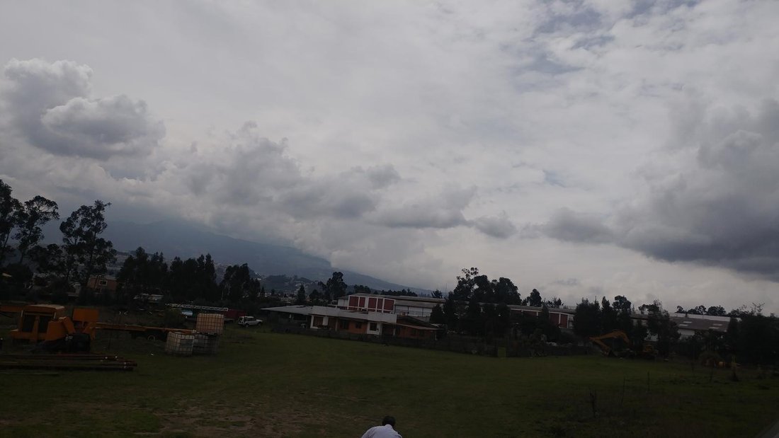 Land in Quito, Pichincha, Ecuador 4 - 18661513
