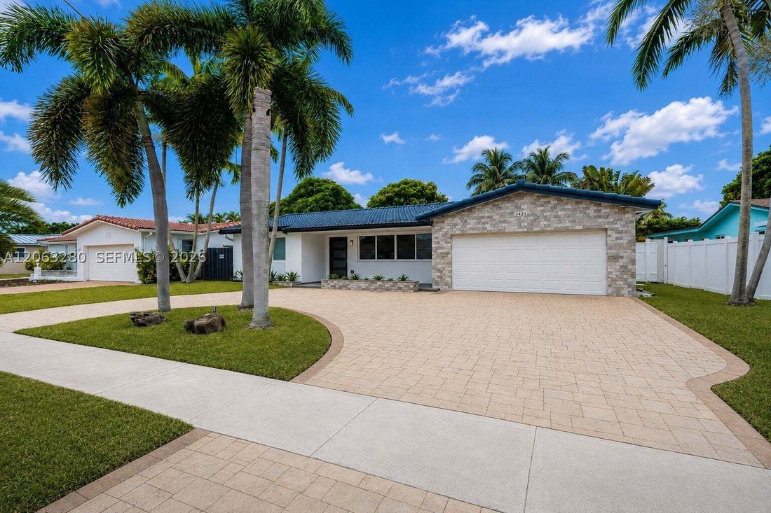 House in Hollywood, Florida, United States 1 - 18637695