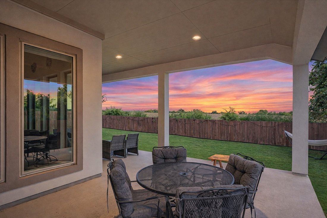 House in Georgetown, Texas, United States 3 - 18669063