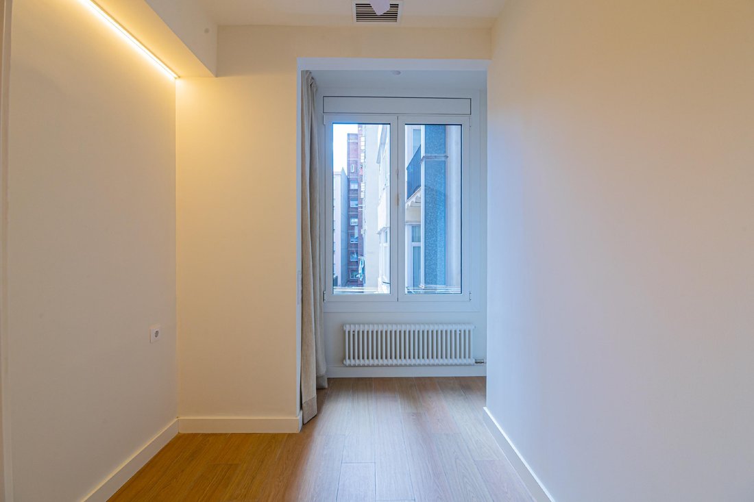 Apartment in Sarrià-Sant Gervasi, Barcelona, Spain 3 - 18302647