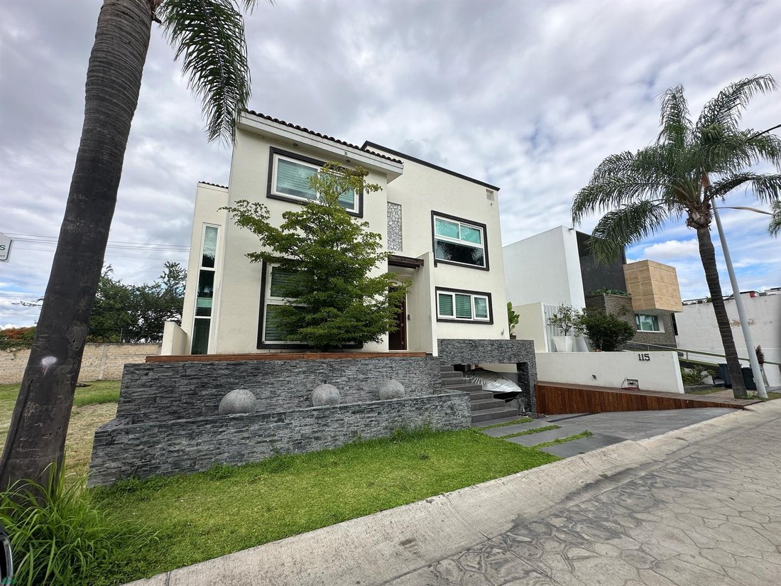 House in Zapopan, Jalisco, Mexico 3 - 18335074