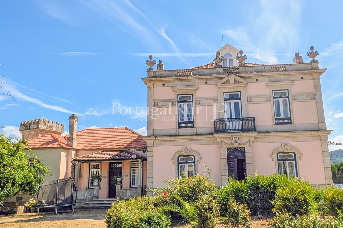 Chateau in Almacave, Viseu District, Portugal 2 - 18660929
