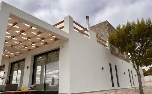 Maison à El Pinós, Valence, Espagne 1