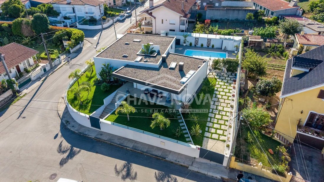 House in Anta e Guetim, Aveiro District, Portugal 1 - 18666022