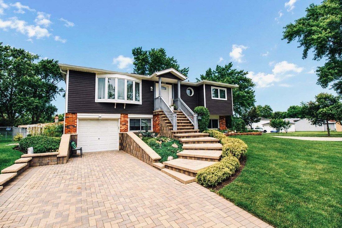House in Schaumburg, Illinois, United States 1 - 18663154