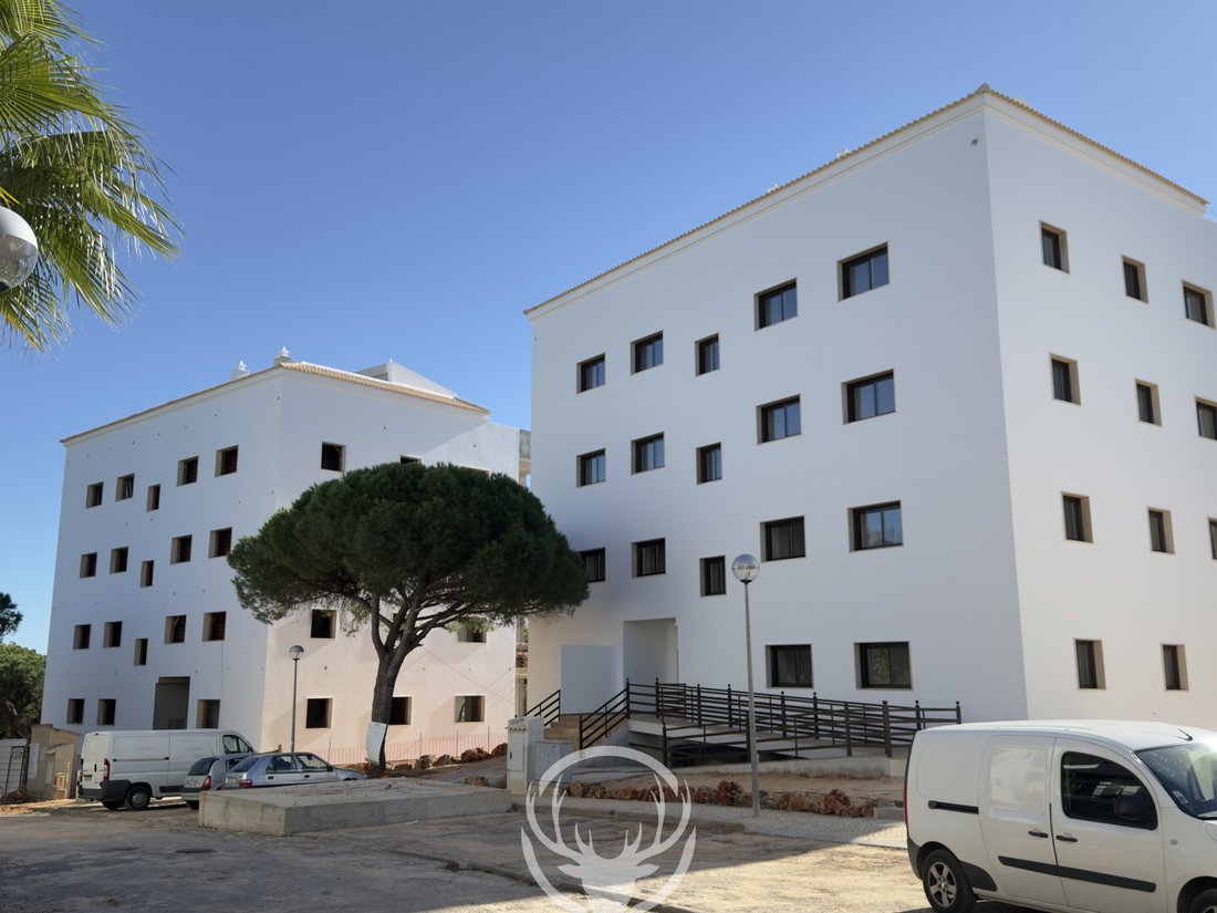 Apartment in Olhos de Agua, Algarve, Portugal 1 - 18436152