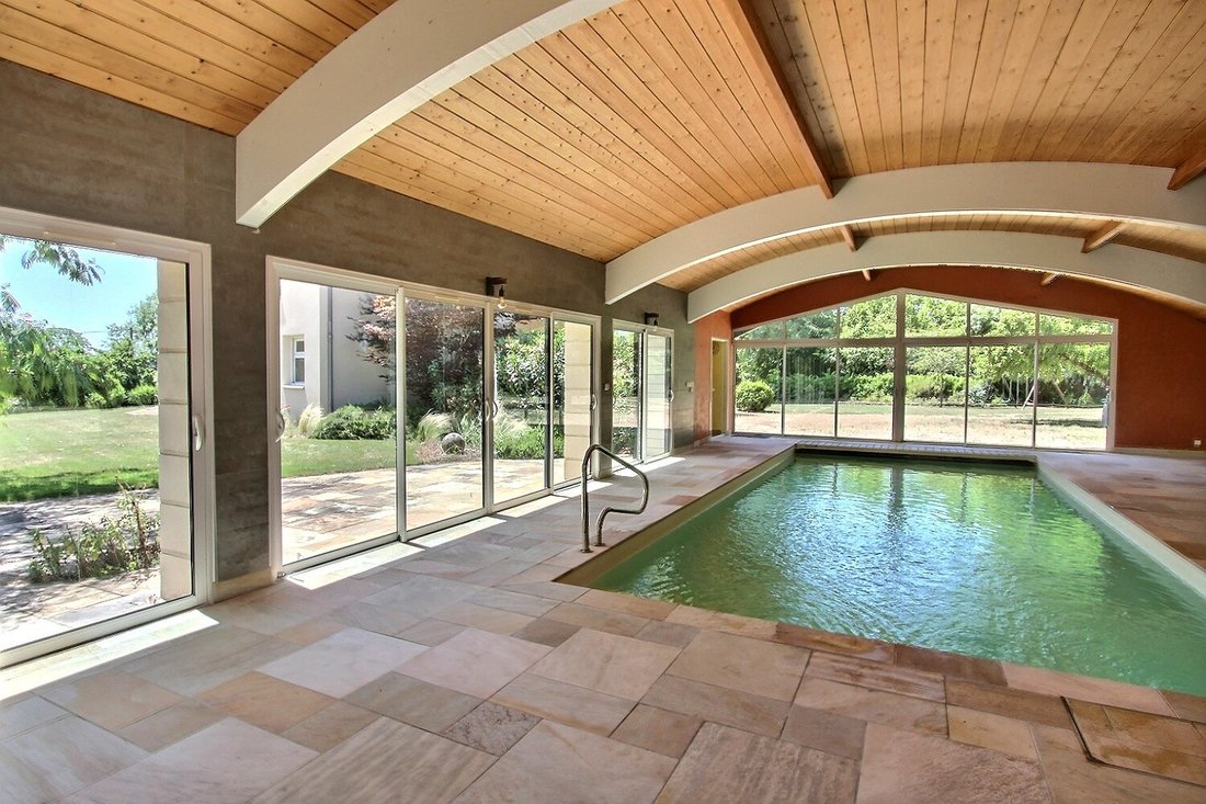 Villa in La Chapelle-Saint-Laud, Pays de la Loire, France 4 - 18671123