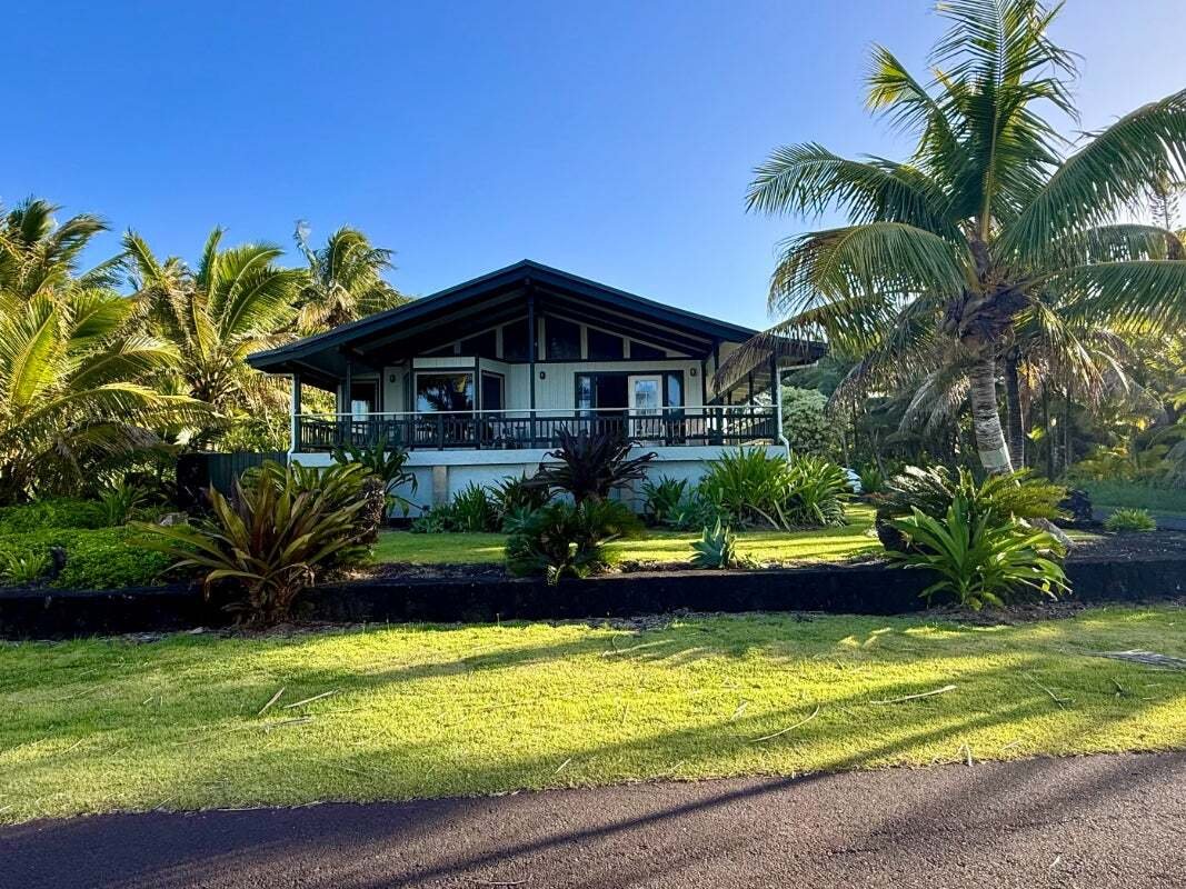 House in Volcano, Hawaii, United States 1 - 18662066