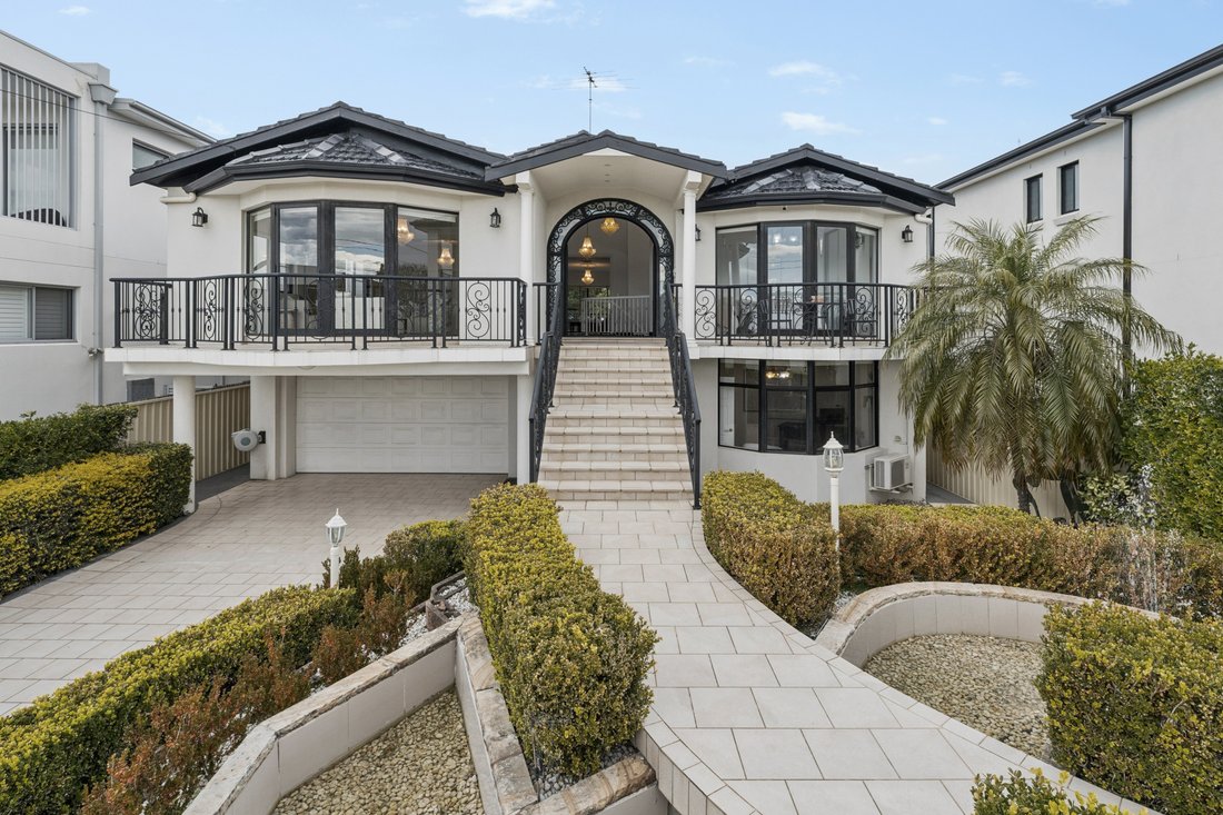 House in Blakehurst, New South Wales, Australia 2 - 18665426