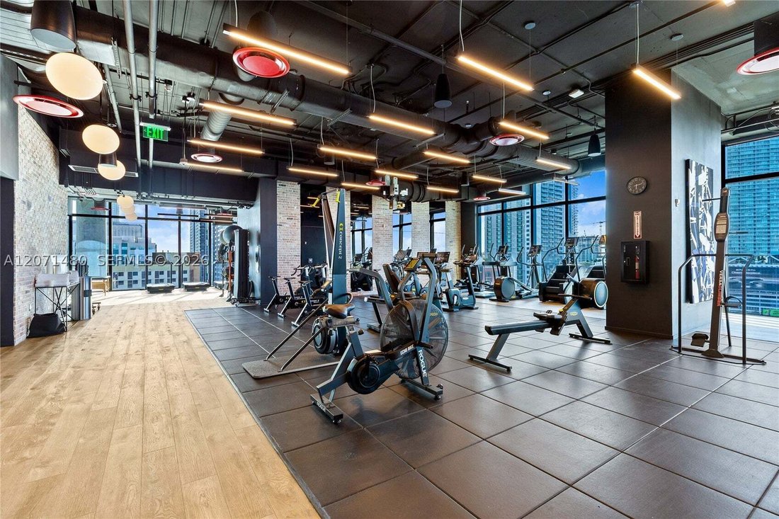 Condo in Miami, Florida, United States 5 - 18663547