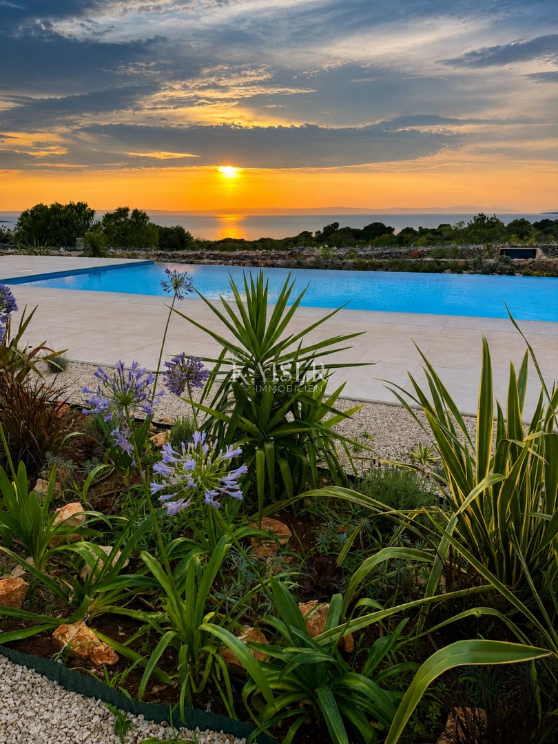Villa in Zadar County, Croatia 4 - 18669607