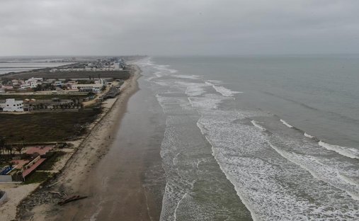 Land in Playas, Guayas, Ecuador 1