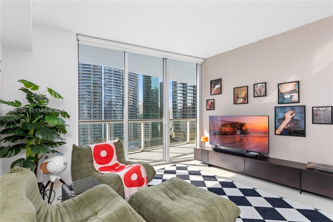 Condo in Miami, Florida, United States 5 - 18664298