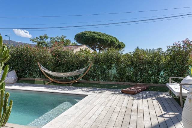 House in Nord Est, Bormes-les-Mimosas, France 5 - 16296772