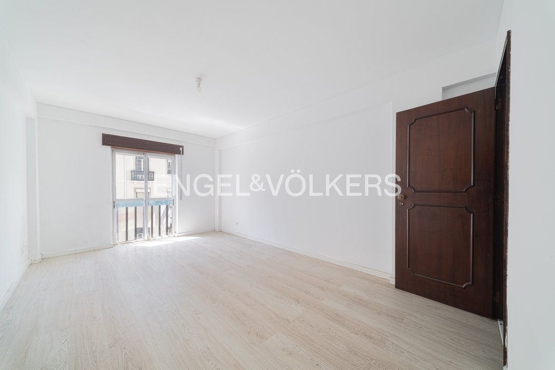 Apartment in Arroios, Lisbon, Portugal 2 - 17575308