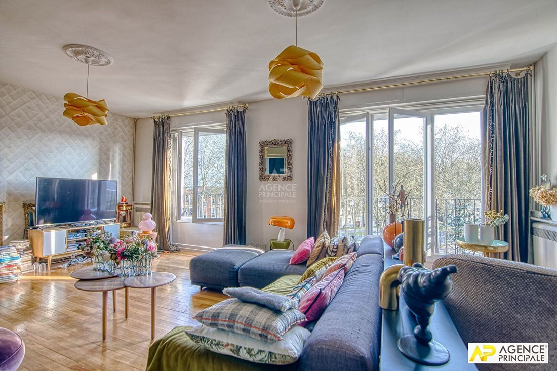 Apartment in Notre Dame, Versailles, France 2 - 18660181