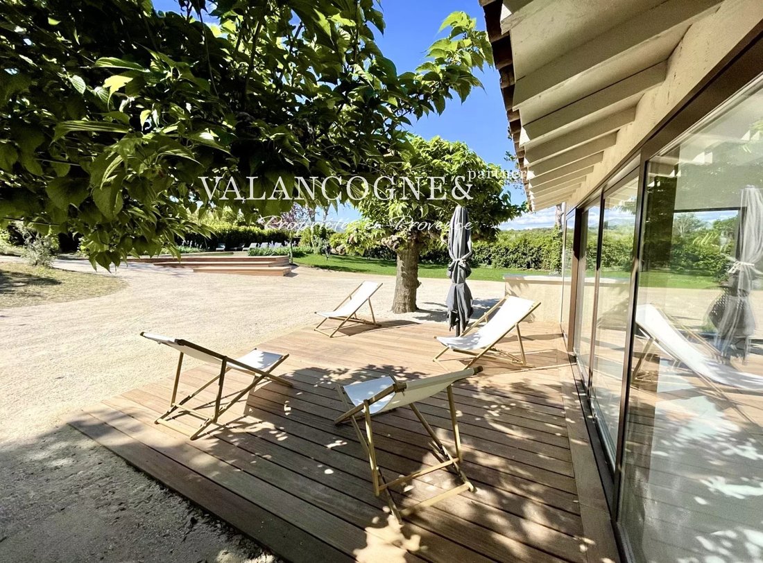House in Eygalières, Provence-Alpes-Côte d'Azur, France 4 - 14733988