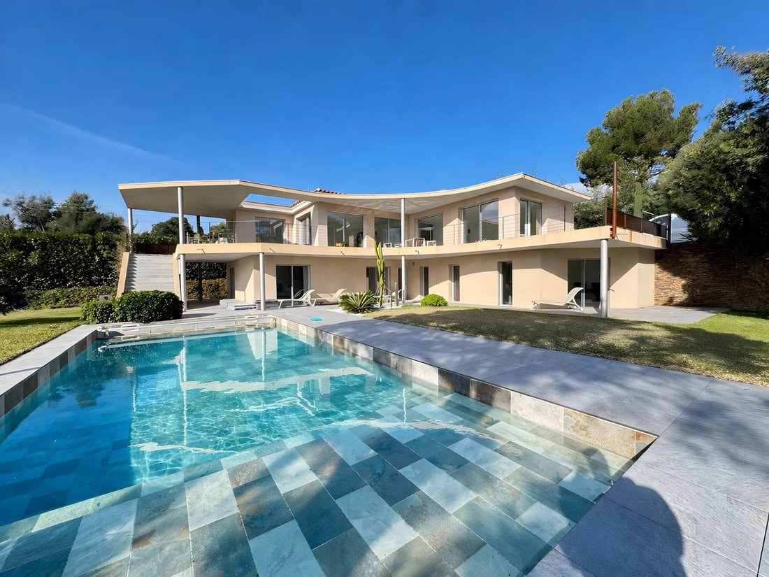 Villa à Grimaud, Provence-Alpes-Côte d'Azur, France 2 - 18261219
